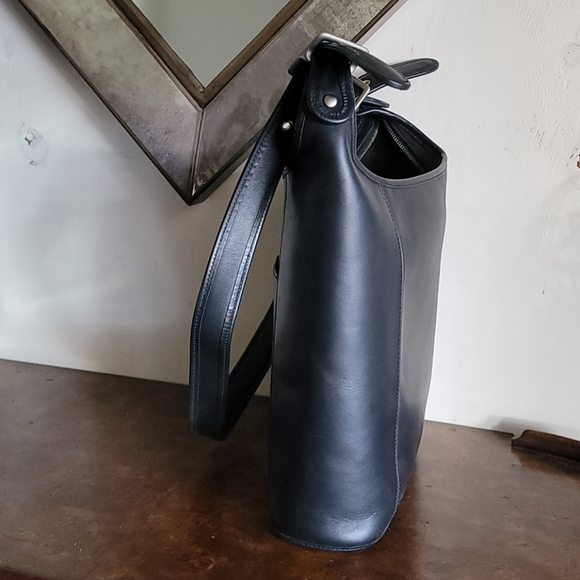 Leather/Suede Shoulder Bag - Picture 5 of 11